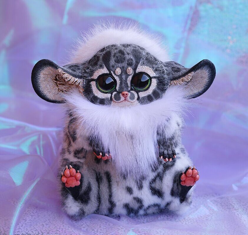 Inari Fox: Snow leopard с гривой